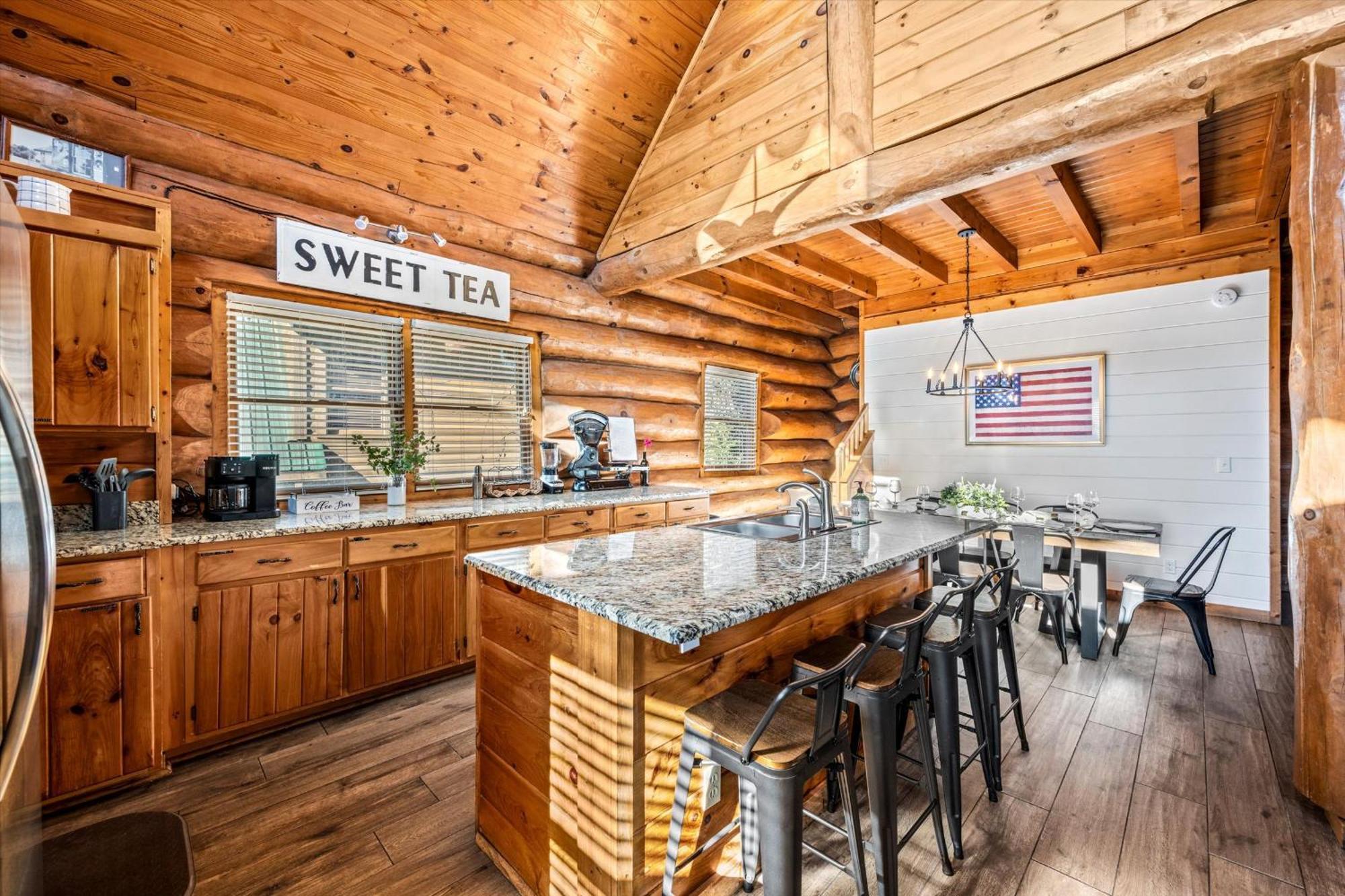 Smokies Boutique Cabins: Mountain Retreat with Resort Amenities Gatlinburg Exterior photo